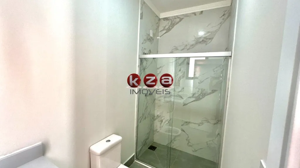 Imagem Linda casa térrea a venda no Condomínio Bosque da mata em Valinhos-SP, 3 suítes, 2 salas, 5 banheiros, 4 vagas, piscina, 197m²
