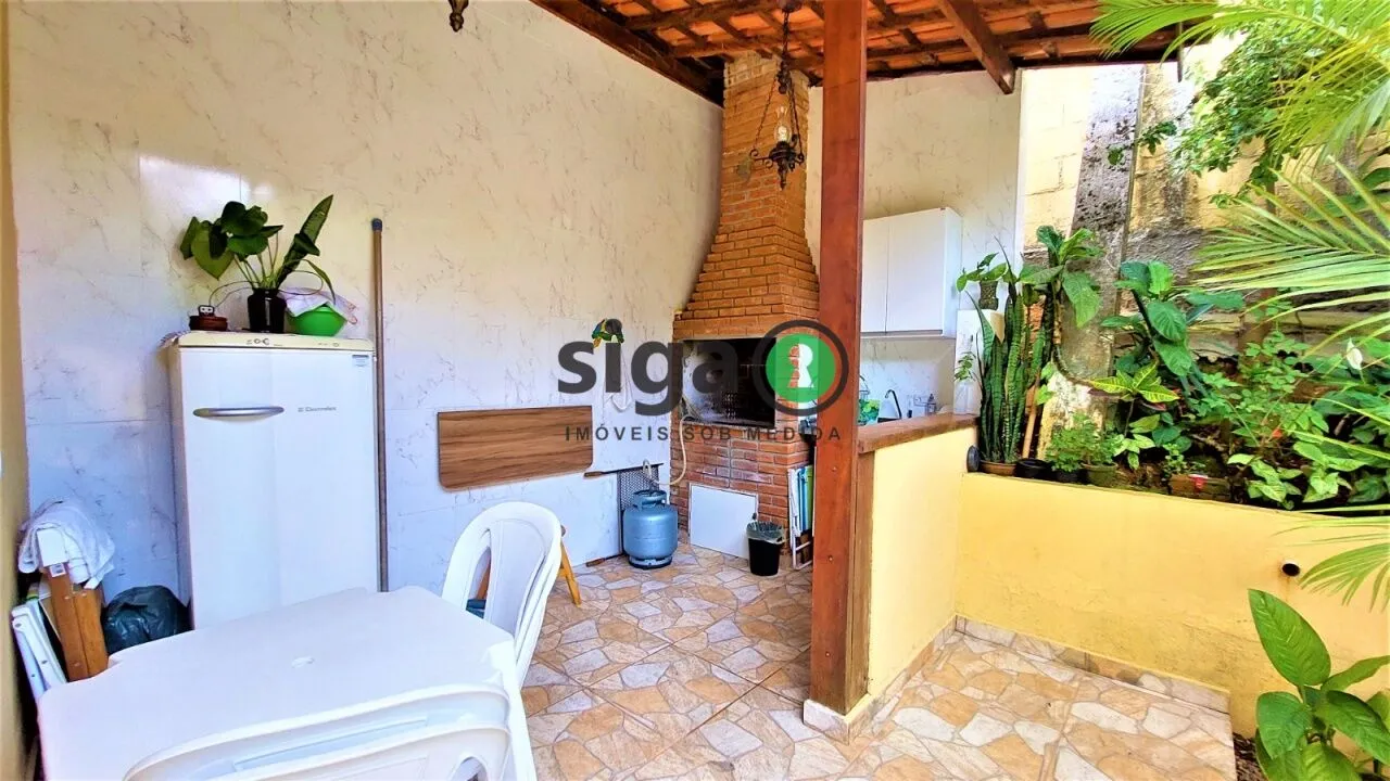 Imagem Casa a venda 225 m² 4 dormitórios 1 suíte 4 vagas - Jardim das Flores - Cotia -SP