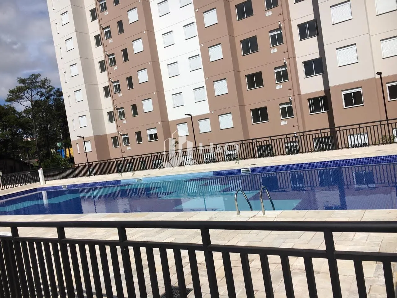 Imagem OPORTUNIDADE APTO À VENDA 2 DORMITORIOS R$ 220.000,00 - Condomínio Completo - PQ do Carmo