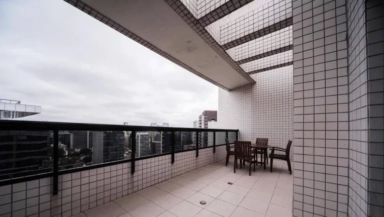 Imagem Flat disponível para locação no Condomínio Edifício Espaço Alpha, com 56m², 2 dormitórios e 1 vaga de garagem