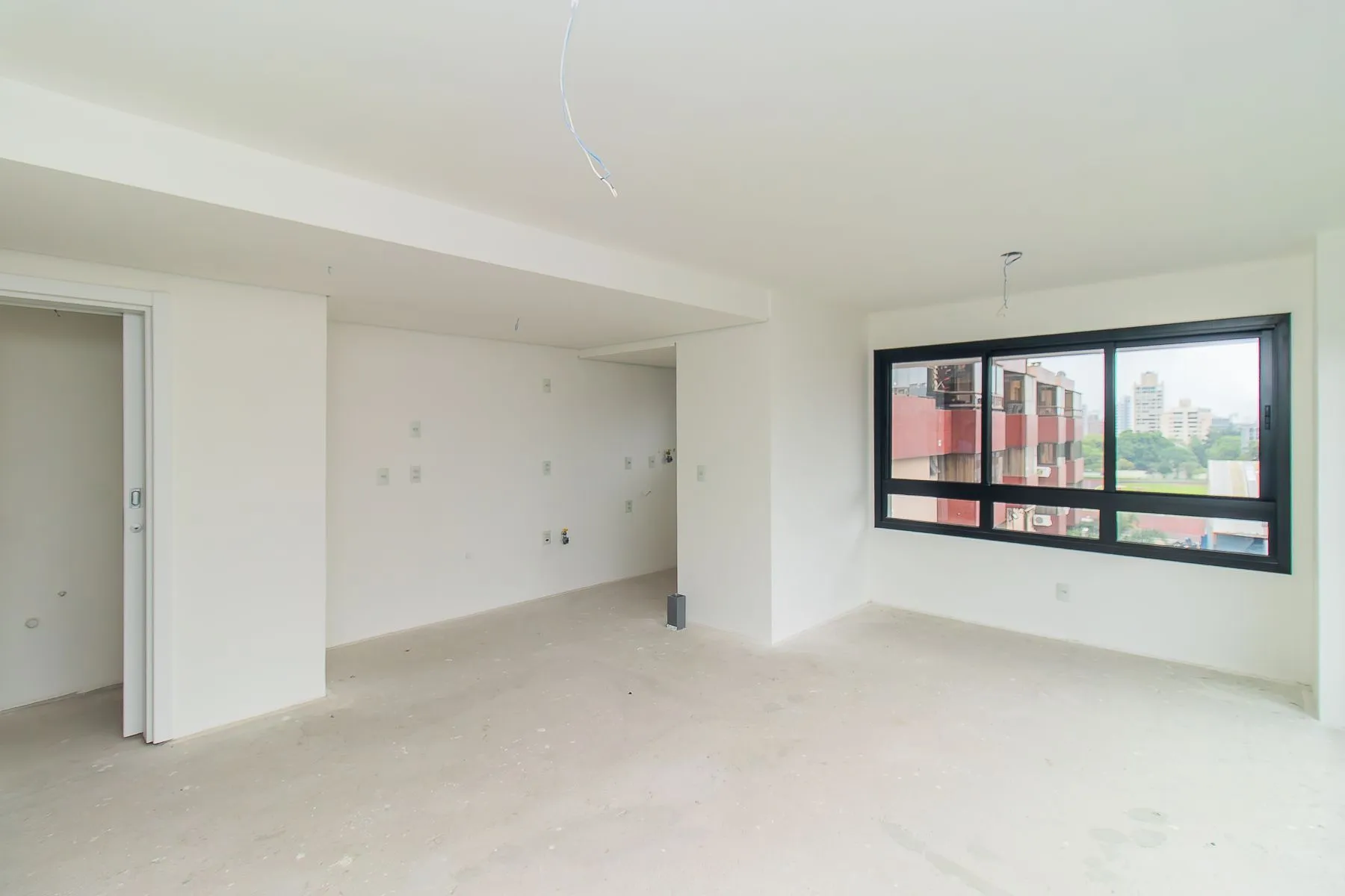 Imagem APARTAMENTO 2 D (um suíte) 80,45m² - 1 vaga simples descoberta- MENINO DEUS