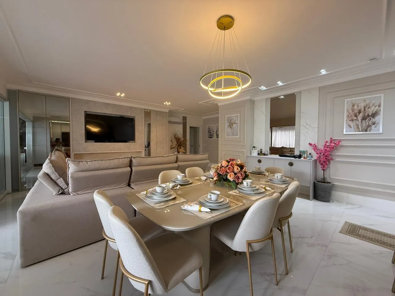 Imagem Apartamento com vista para o mar à venda com 180m2 por R$ 5.300.000,00