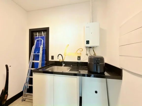 Imagem Casa no Velas da Marina com amplas 4 suítes, piscina em concreto
