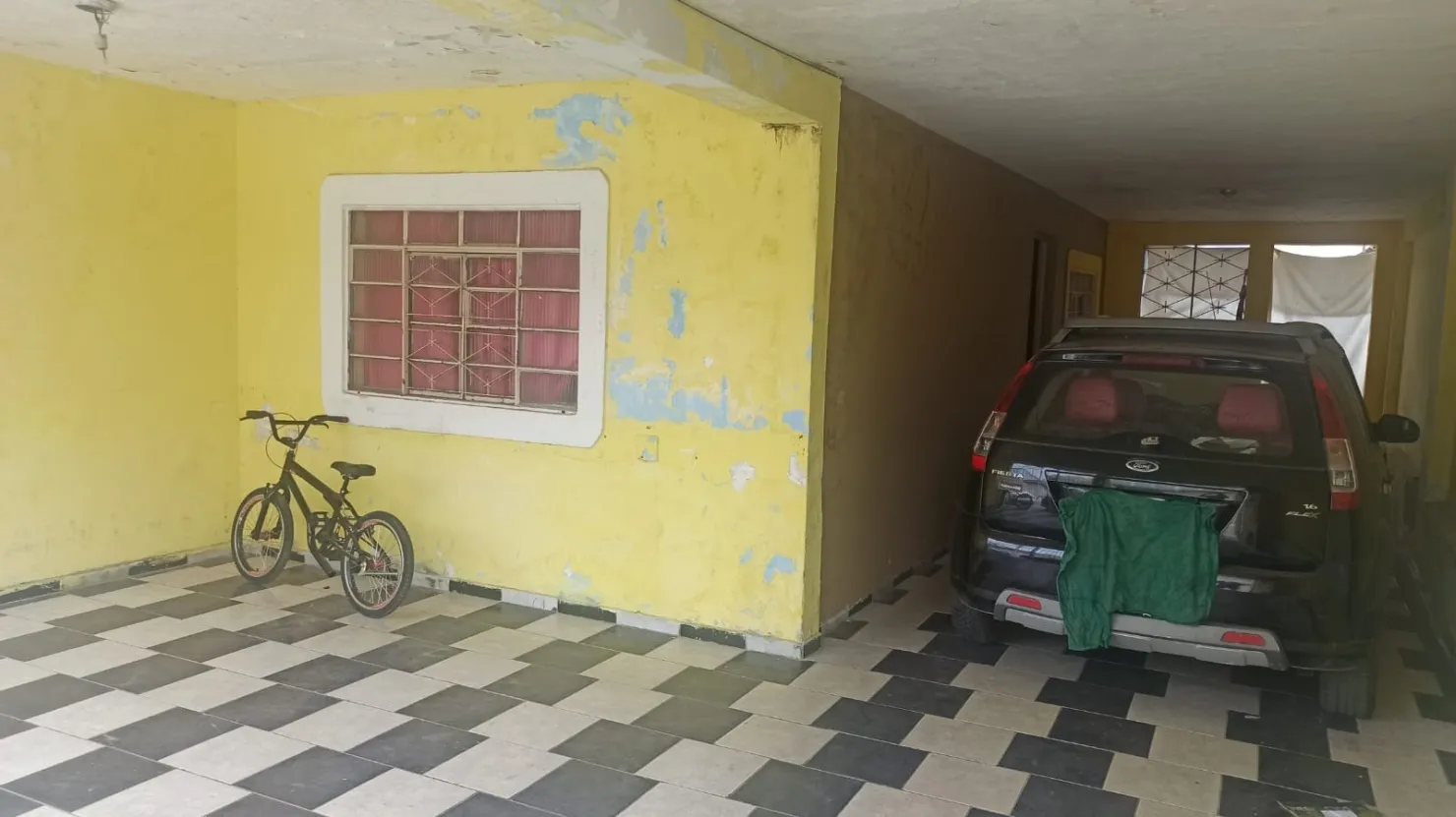 Imagem Casa à venda 2 Quartos, 1 Vaga, 126M², Chácara Tropical, Potim - SP
