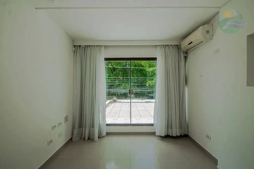 Imagem Casa alto padrão com 4 quartos, Piscina, para venda, em Candeias, Jaboatão dos Guararapes.