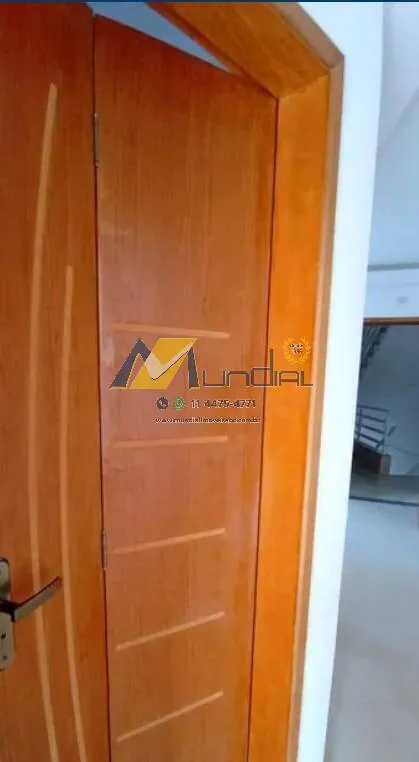 Imagem Lindo Apto com suíte, 1 vaga para locação na Vila Lucinda - Santo André