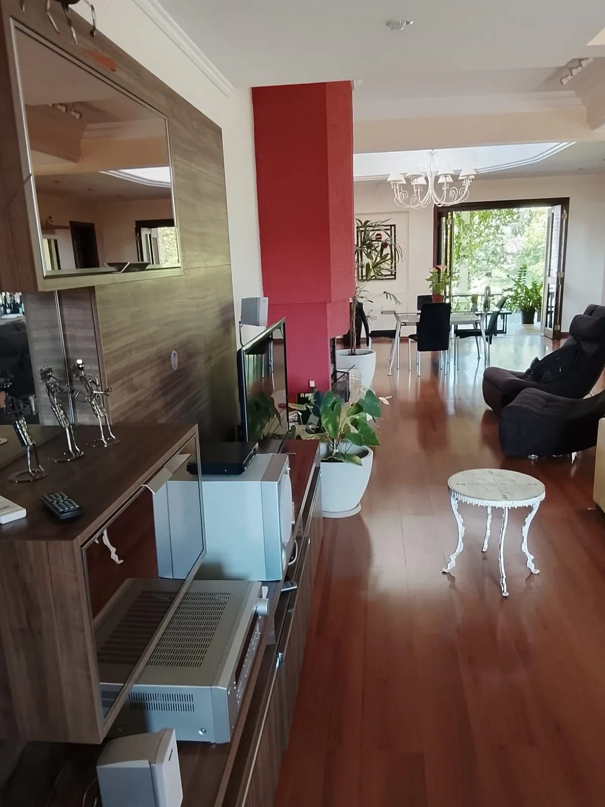 Imagem CASA / SOBRADO 5D e 10 vagas 3 Banheiros - Pátio enorme c/ Jacuzi e Pergolado - Living 3 ambientes - Sta Teresa