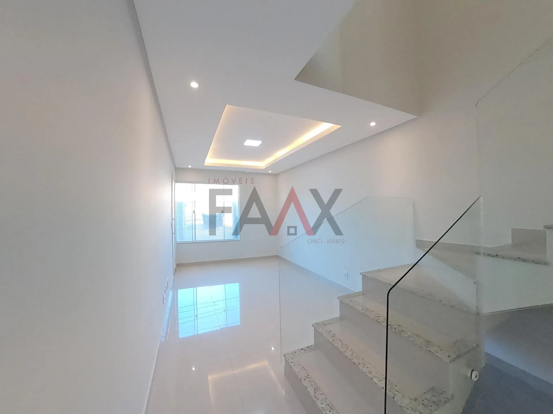 Imagem Sobrado com 3 dormitórios à venda,125.81 m², DOS ESTADOS, GUARAPUAVA - PR