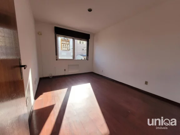 Foto do imóvel Apartamento de 02 dormitórios com sacada de frente para comprar no Barro Fátima