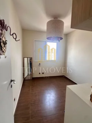 Imagem Apartamento no Rossi Montes – 2 Dormitórios (1 Suíte) | Oportunidade Única Se você procura conforto, praticidade e lazer completo em um só lugar, este apartamento no Rossi Montes é a escolha ideal!