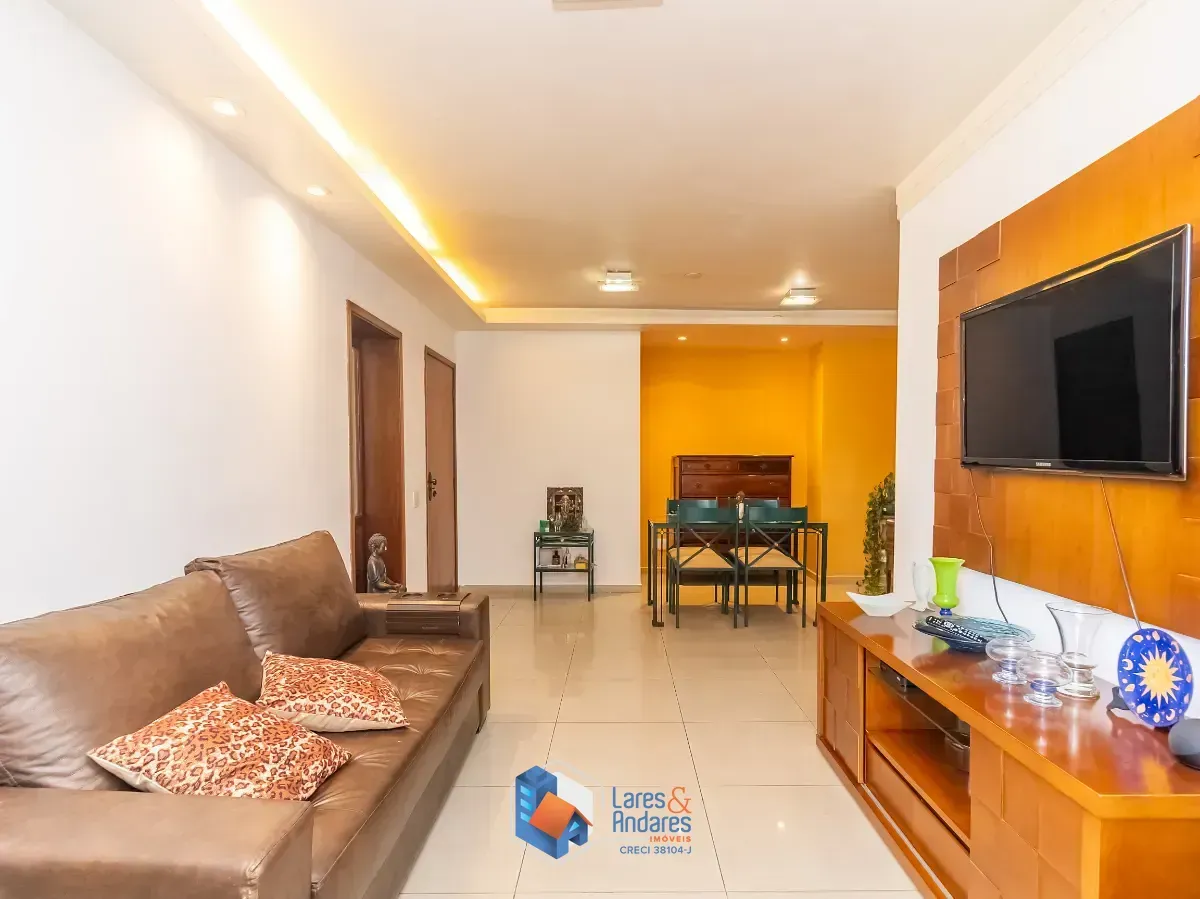 Imagem Apartamento para venda em Chácara Inglesa com 3 quartos, sendo 1 suíte, 98m²