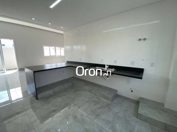 Imagem Casa com 3 dormitórios à venda, 169 m² por R$ 1.300.000,00 - Jardins Porto - Senador Canedo/GO