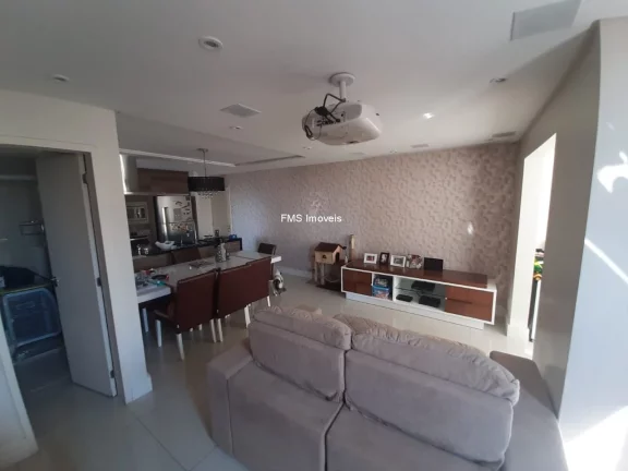 Imagem Apartamento à venda na Lapa, São Paulo-SP: 2 quartos, 1 suíte, 1 sala, 2 banheiros, 2 vagas de garagem, 70m². Imperdível!