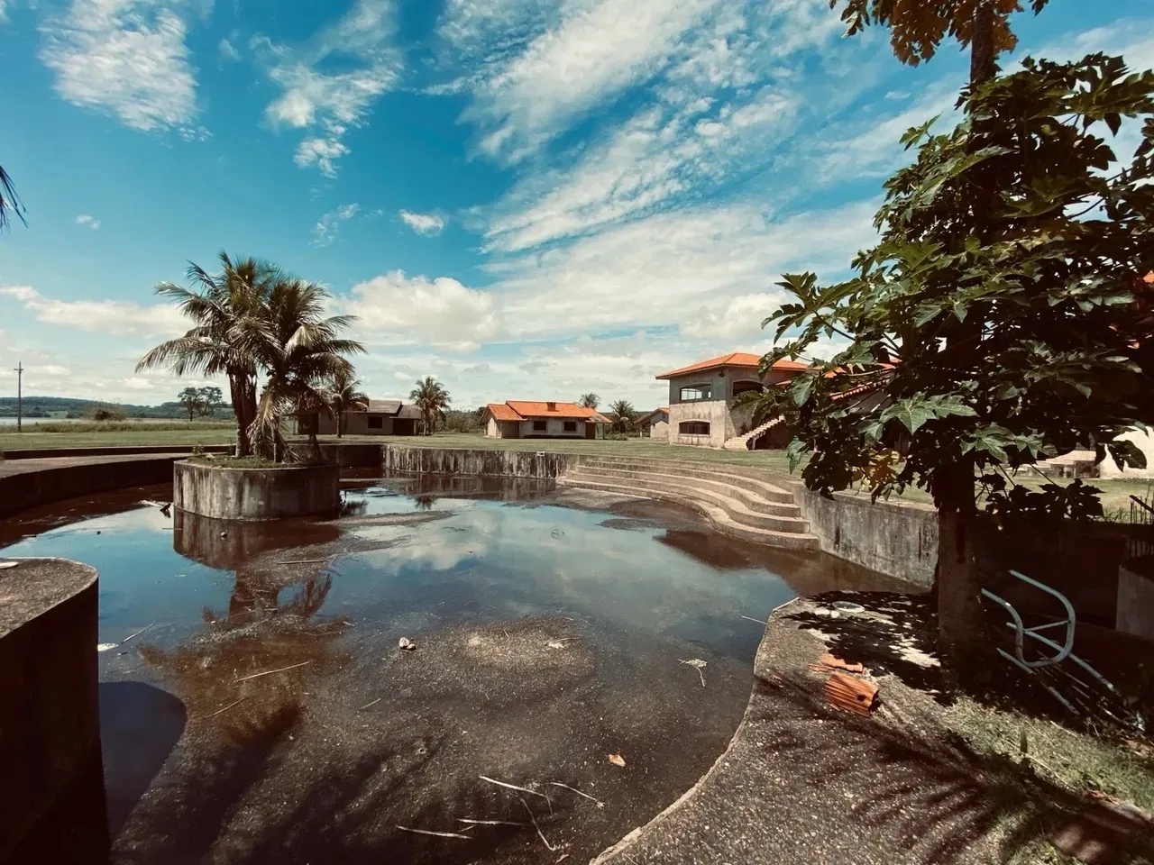 Imagem Fazenda comercial de alto padrão no Centro de SP: 28 quartos e 24.500 m² de área!