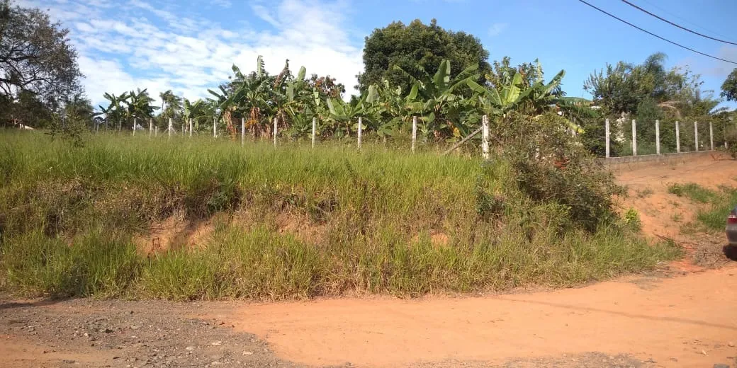 Terreno de 1.023 m² à venda em Salto de Pirapora, no Loteamento Arco Íris, ideal para chácara e casa de lazer. em Arco Íris, Salto de Pirapora - SP