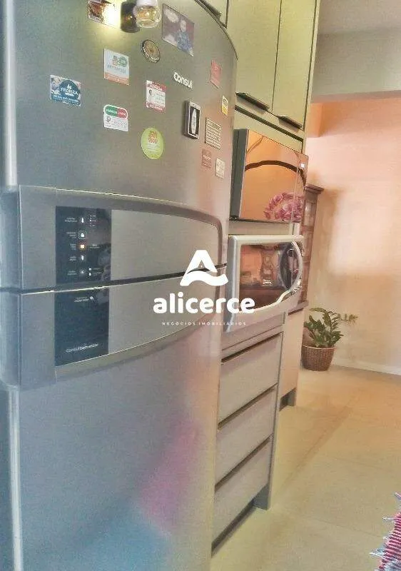 Imagem Apartamento à venda com 3 quartos 1 suíte, 92m² em Barreiros São José