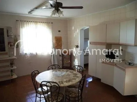 Imagem Casa com 4 Quartos e 4 banheiros à Venda, 438 m² em Campinas - SP