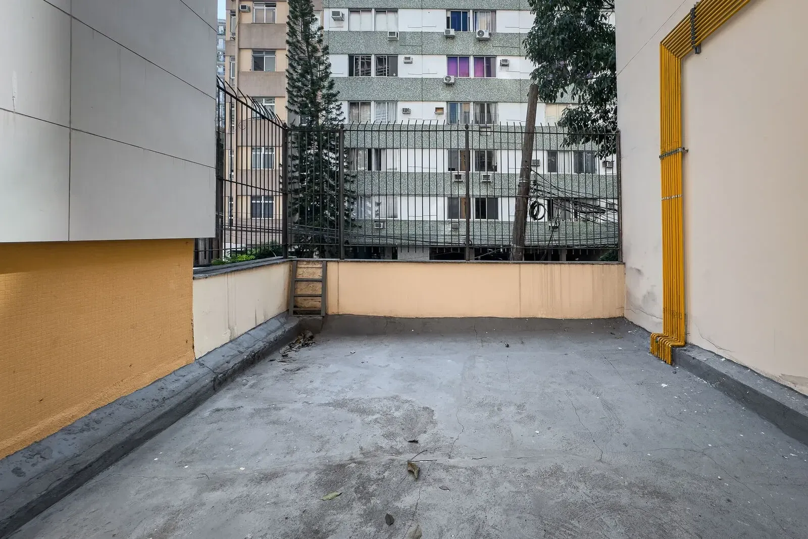 Imagem Apartamento com 2 Quartos à Venda, 100 m² em Cosmos - Rio de Janeiro