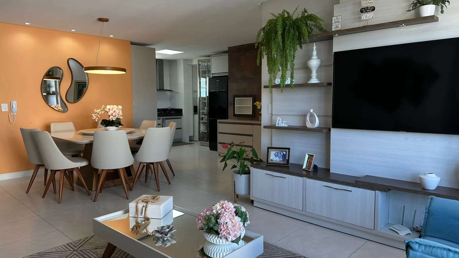 Imagem APARTAMENTO 3 DORMITÓRIOS MOBILIADO NO CENTRO DE TORRES RS