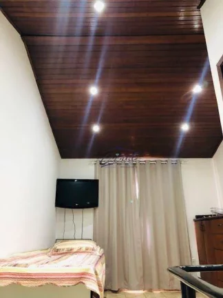 Imagem Casa de Condomínio com três quartos