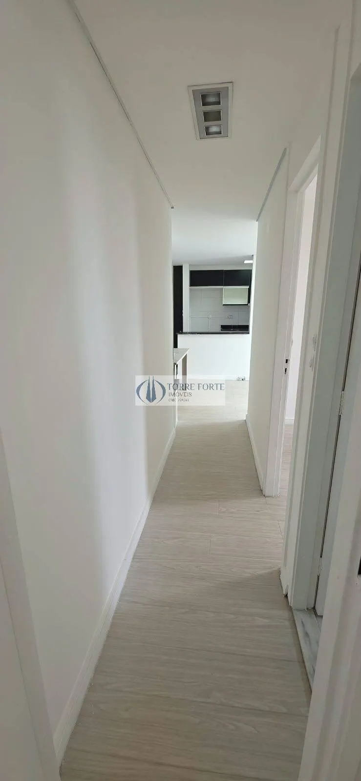 Imagem Apartamento semi-mobiliado com lazer completo