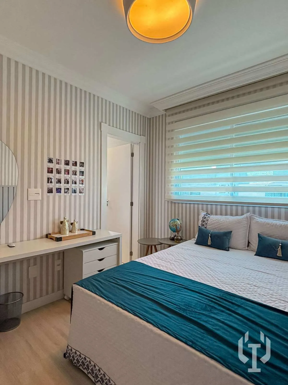 Imagem Apartamento de 4 suítes na quadra do mar em Meia Praia