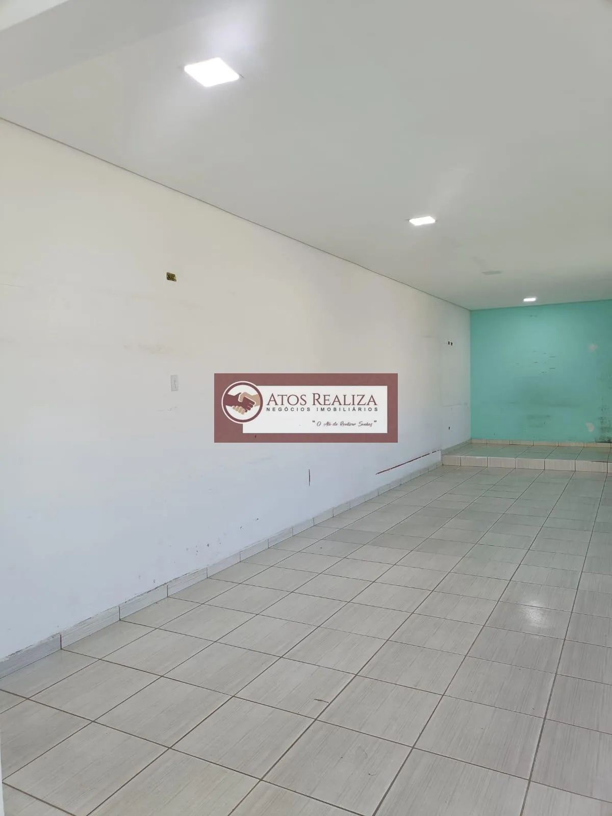 Imagem Salão Comercial para Locação em Jardim das Fontes, SP