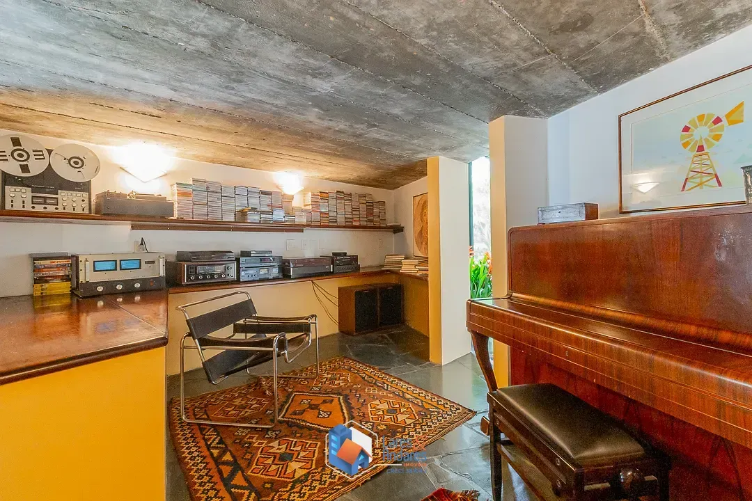 Imagem Casa para venda em Vila Tramontano com 4 quartos, sendo 4 suítes, 422m²