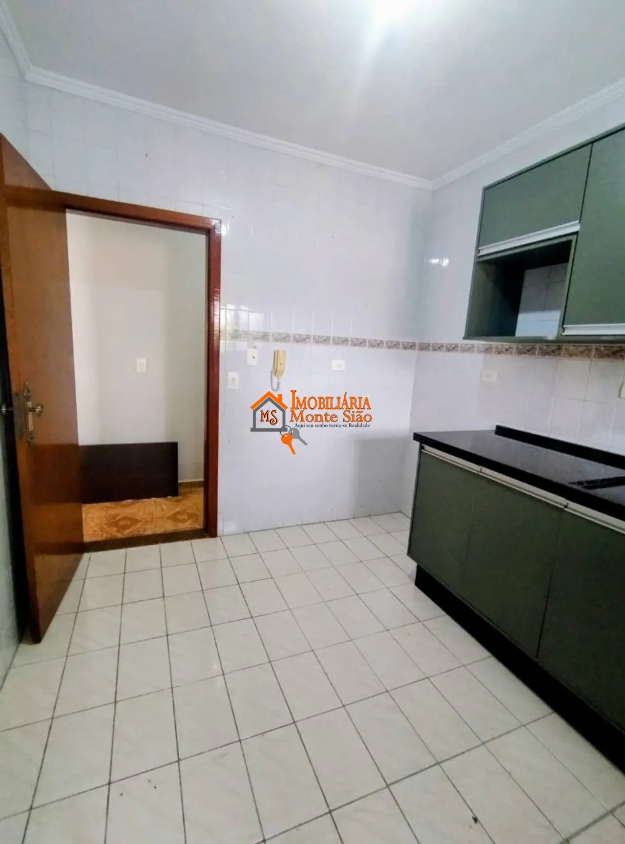 Imagem Apartamento com 2 dormitórios à venda, 76 m² por R$ 449.000,00 - Vila Galvão - Guarulhos/SP