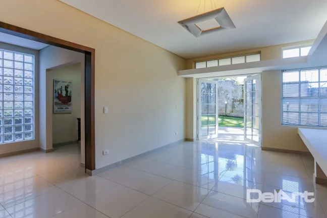 Imagem Casa em condomínio alto padrão - com 4 dormitórios à venda, 302 m² por R$ 2.099.000 - Santa Cândida - Curitiba/PR