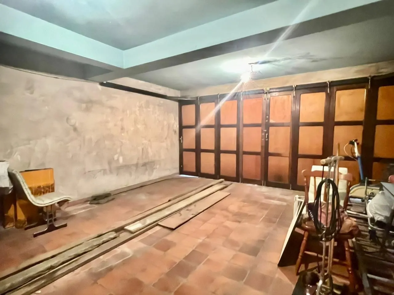 Imagem Sobrado Com 4 dormitórios, 1 suíte e 228M² no Bairro Petrópolis -Porto Alegre