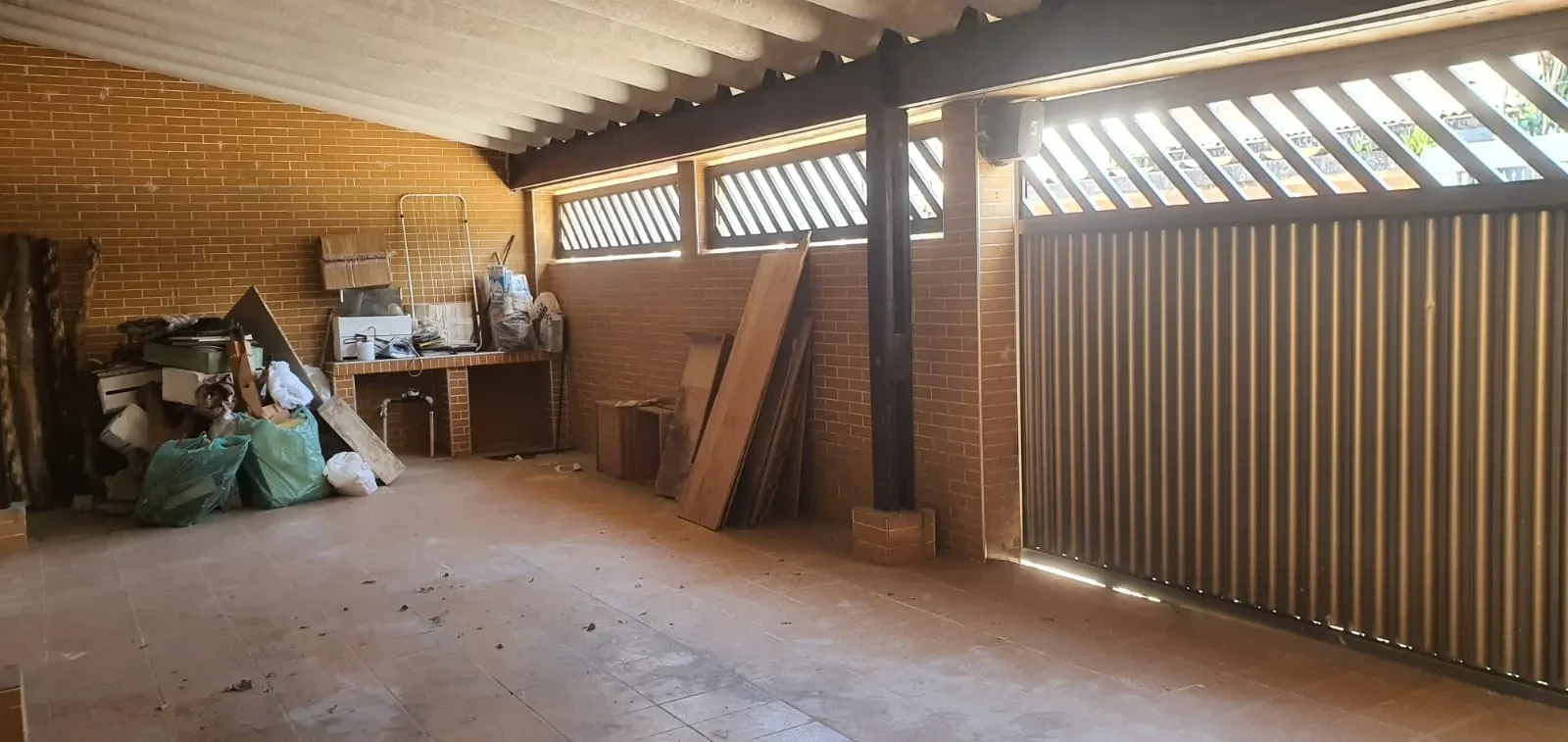Imagem Casa com 5 Quartos à Venda, 220 m² em Vila Nova - Cubatão
