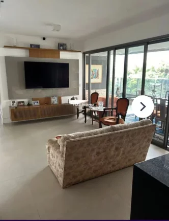 Foto do imóvel Apartamento à venda em São Paulo-SP na Cidade Monções: 3 quartos, 3 suítes, 3 salas, 5 banheiros, 2 vagas - 131m²!
