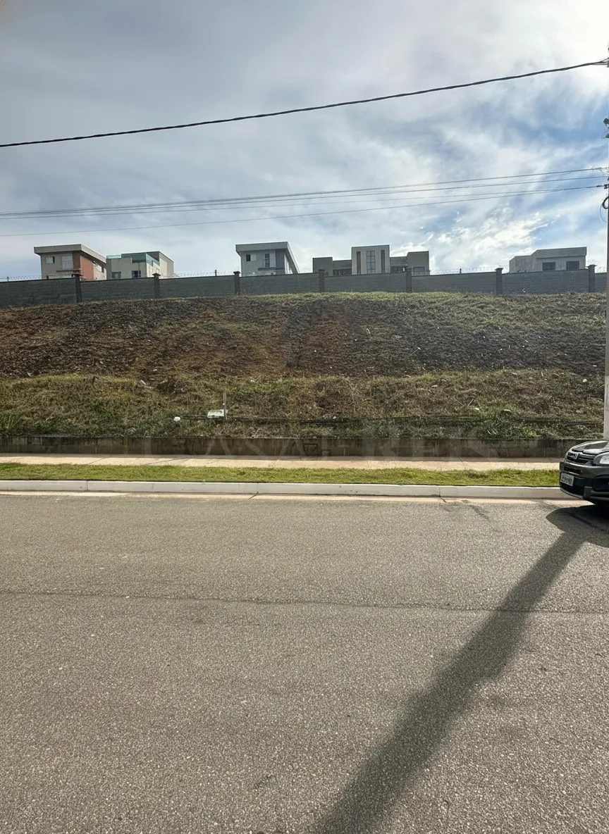 Imagem Terreno 561 m² à venda em Centreville, Poços de Caldas