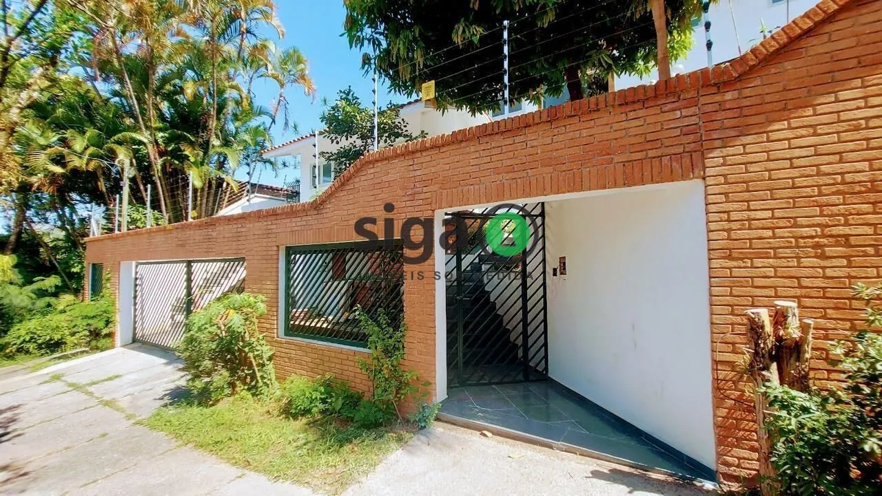 Imagem Casa Reformada à Venda ? 300m², Terreno Amplo, Acabamento de Alto Padrão e Localização Privilegiada