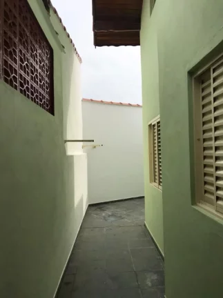 Imagem Sobrado com 4 dormitórios à venda, 505 m² por R$ 450.000,00 - Jardim Portugal - São José dos Campos/SP