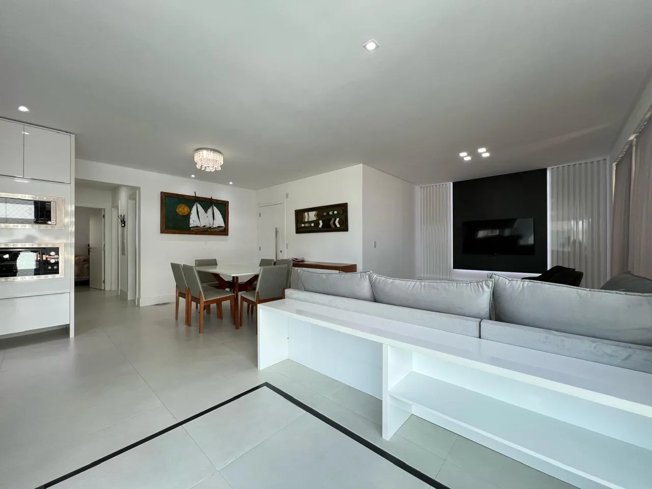 Imagem Apartamento à venda com 130m2 por R$ 2.500.000,00