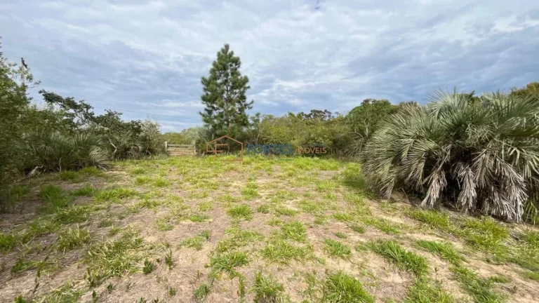 Imagem Fortes Imóveis Vende Terreno no Condomínio Jardim da Lagoa