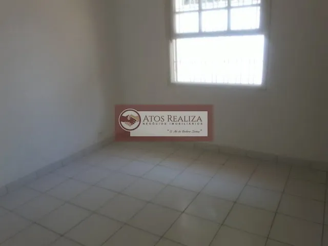 Imagem Casa térrea com edícula em Jardim Ernestina - São Paulo