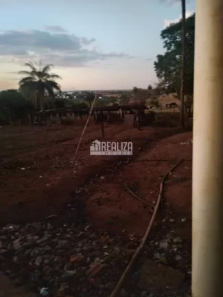 Imagem Chácara em Uberaba com 2 dormitórios e ampla área verde