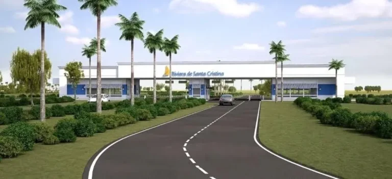 Imagem Terreno em Condomínio à Venda em Paranapanema-SP 600m² de Área no Bairro Residencial
