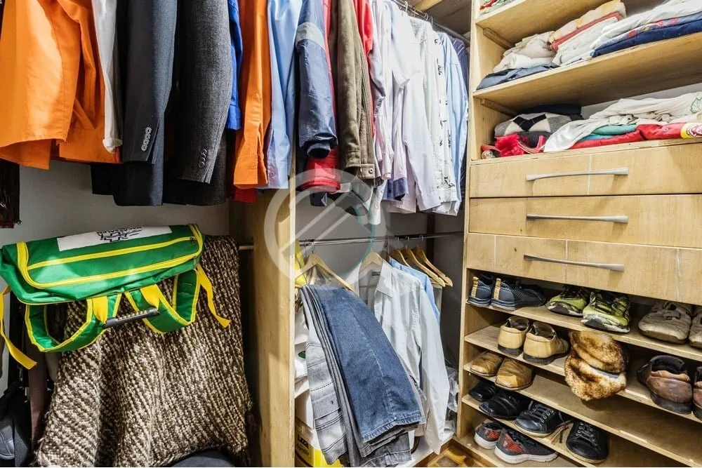 Imagem Excelente casa à venda. Propriedade ideal para sua residência e seu negócio comercial (oficina, p...