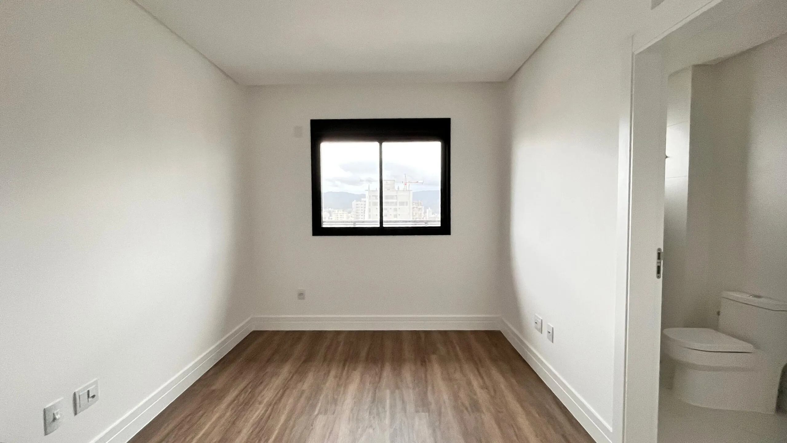 Imagem Apartamento à venda com 182m2 por R$ 3.810.000,00
