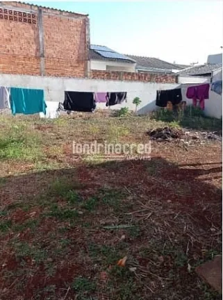 Imagem Casa à Venda em Cambé no Loteamento Água da Esperança com 2 Quartos, 1 Banheiro, 1 Vaga de Garagem e 64 m² de Área Útil