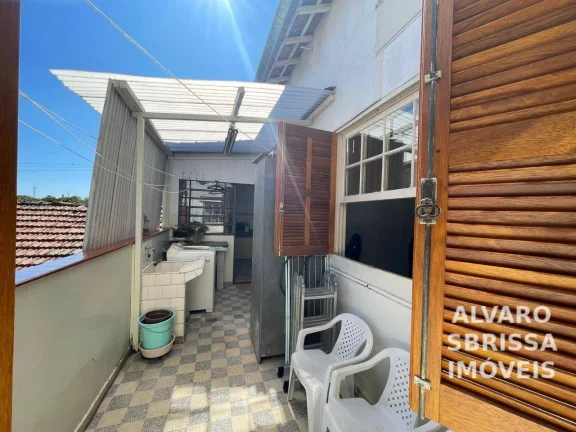 Imagem Casa estilo sobrado com 3 dormitórios cozinha e ampla sala a venda na região central de Itu SP