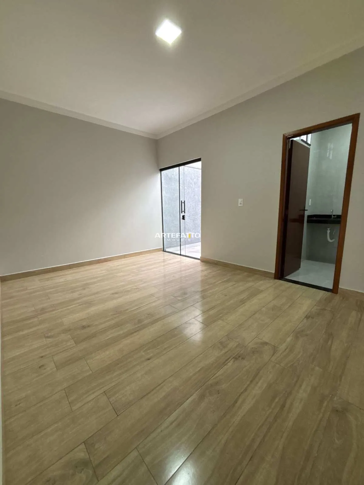 Imagem Casa à venda em Franca, Residencial Irineu Zanetti, com 2 quartos, 77m2