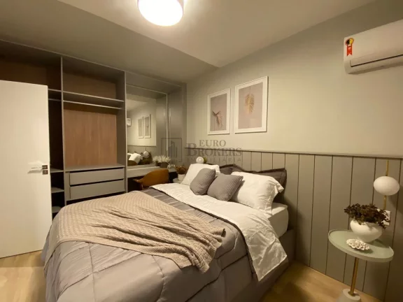 Imagem Apartamento Quadra Mar com 03 dormitórios no Centro de Balneário Camboriú