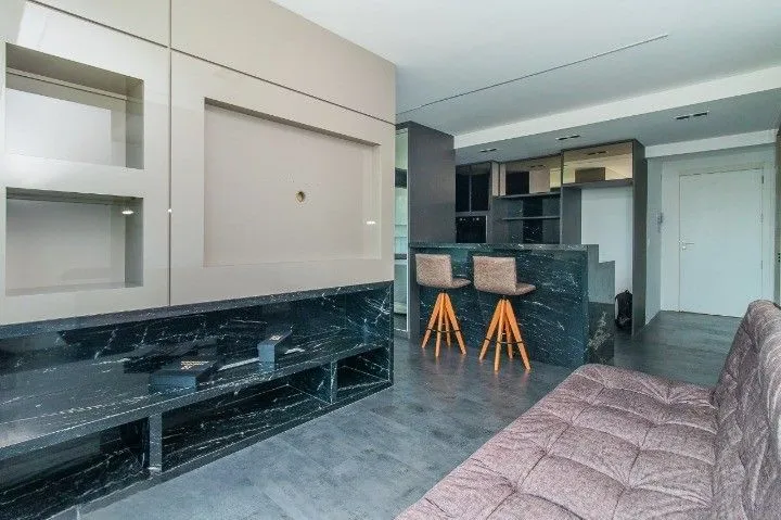 Imagem LOFT MOBILIADO PARA VENDA NO BAIRRO PRAIA DE BELAS - 41M² DE ÁREA PRIVATIVA - 01 VAGA DE ESTACIONAMENTO