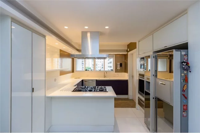 Imagem Apartamento Alto Padrão à Venda Em Moema Pássaros Com 4 Suítes e 4 Vagas