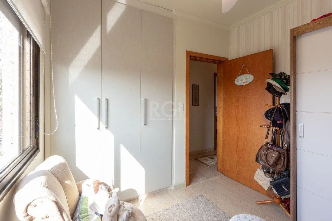 Imagem Apartamento para Venda - 82.5m², 3 dormitórios, sendo 1 suites, 1 vaga - Nonoai